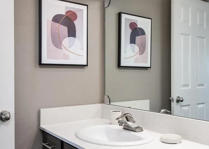 Landing Modern With Amazing Amenities * Round Rock